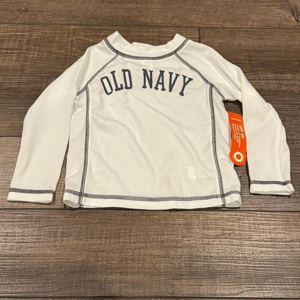 Old Navy Baby Long Sleeve Rashguard White UPF 50 Size 18-24 Months New